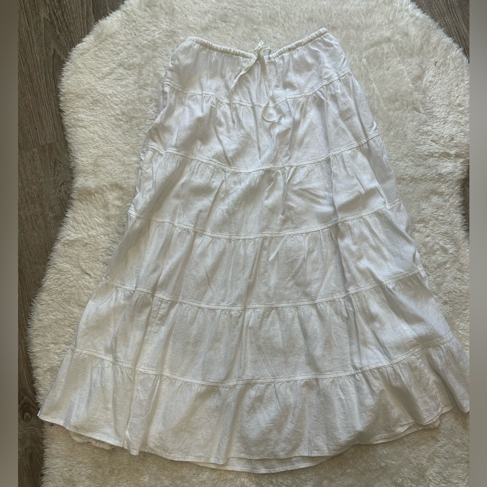 Aritzia Bouquet Linen Skirt